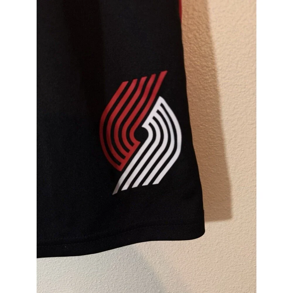 NBA Portland Trail Blazers Men's Basketball Shorts - Size Medium